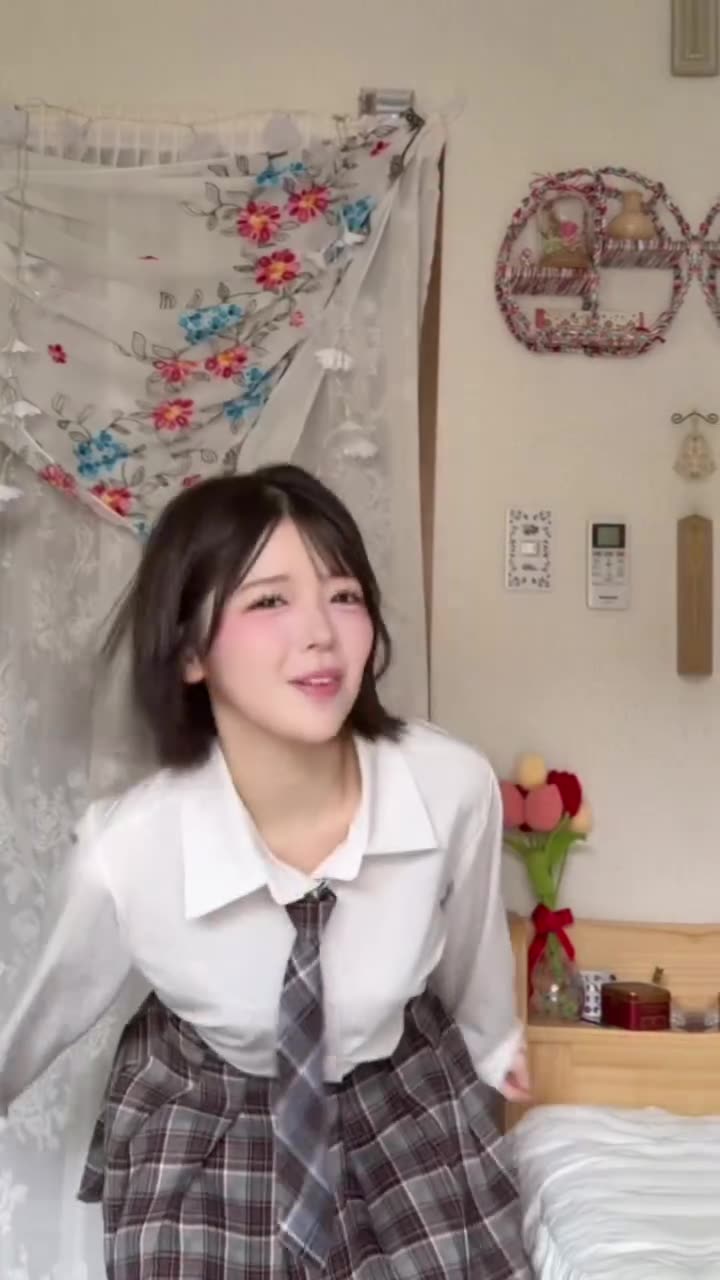 もちろん。自然で少し感情的な、日本語のSNS投稿にするとこんな感じです： – Jennifer sato (@jenny)