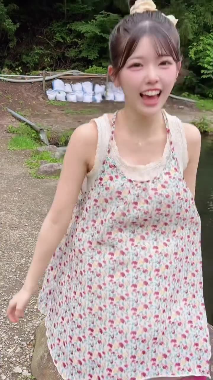 もちろん。自然で少し感情的な、日本語のSNS投稿にするとこんな感じです： – Jennifer sato (@jenny)