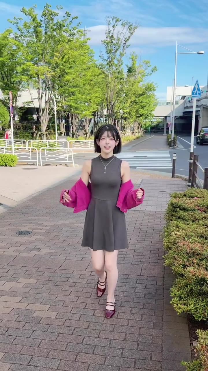 もちろん。自然で少し感情的な、日本語のSNS投稿にするとこんな感じです： – Jennifer sato (@jenny)
