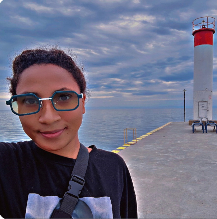 By the Bay! | Kiowa on NicerWave