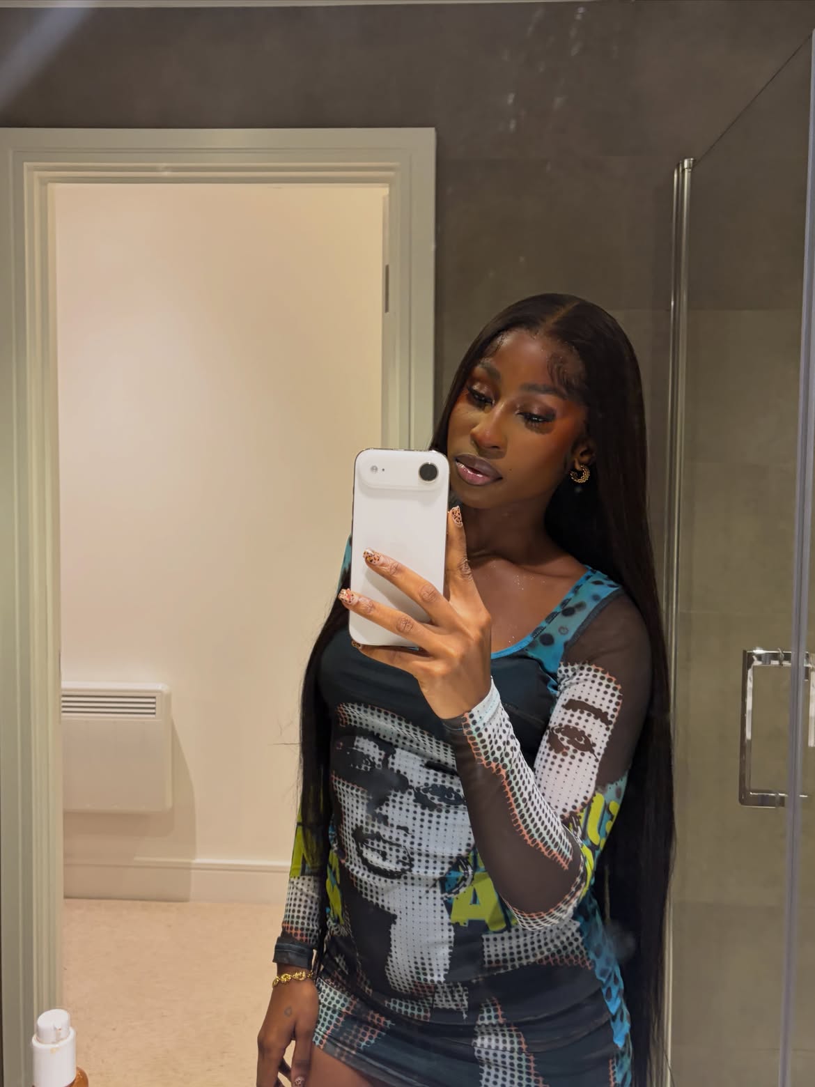 Observing | stella madu on NicerWave